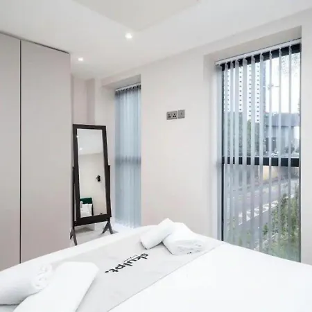 Apartment Chic 1-bed Apt With City Views In Central Leeds Leeds (West Yorkshire)